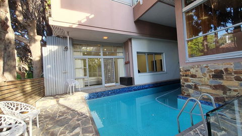 Toorak Luxury Living - Accommodation BNB 1