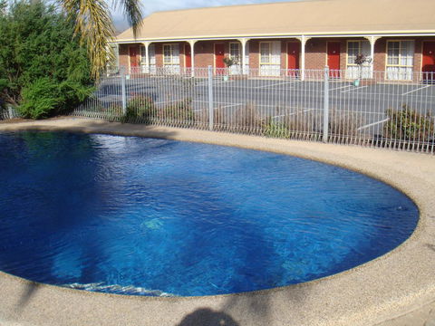 Top Of The Town Motel - Accommodation BNB 1