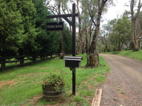 Toscana On Greenhills - Accommodation BNB 0