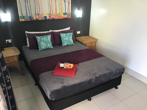 Tropical Lodge - Accommodation BNB 1