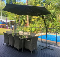 Tropical Private Open Space at Trinity - Accommodation BNB