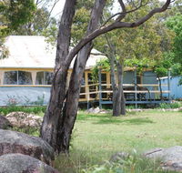 Twisted Gum Vineyard Cottage - Accommodation BNB
