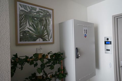 U1 Brunswick Living Brand New Apartment Close To Airport And CBD - Accommodation BNB 2