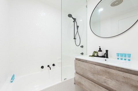 ULTIMATE BONDI LIVING - Accommodation BNB 3