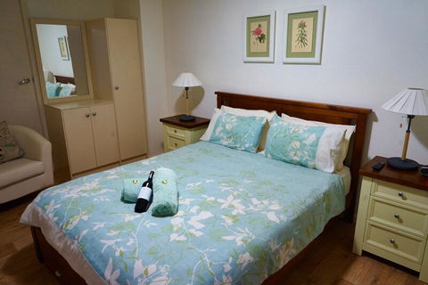 Underground Bed & Breakfast - Accommodation BNB 1