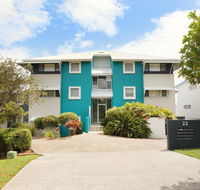 Unit 1 On The Park Frank Street Coolum Beach WIFI 400 Bond LINEN INCLUDED - Accommodation BNB