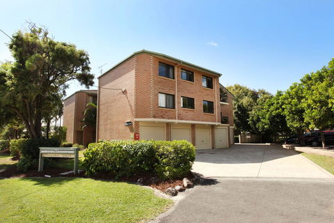 Unit 7, Belander Court, 34 Perry Street Coolum Beach, AIR CONDITIONED, 400 BOND, LINEN SUPPLIED - Accommodation BNB 0