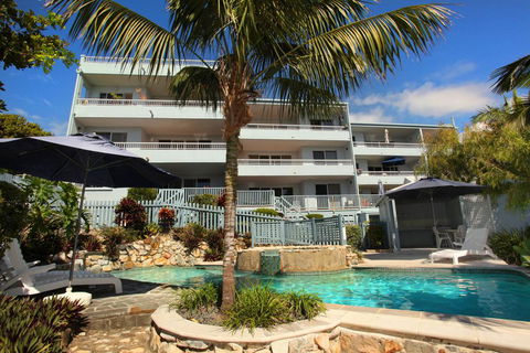 Unit 9, Coolum Blueseas Apartments, 59-61 Coolum Tce, Coolum Beach, 400 BOND, LINEN INCLUDED - Accommodation BNB 1