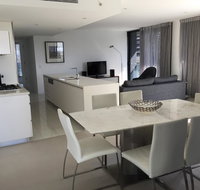 Upmarket Resort At Oracle Broadbeach URGC - Accommodation BNB