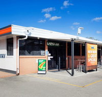 Upper Ross Hotel - Accommodation BNB