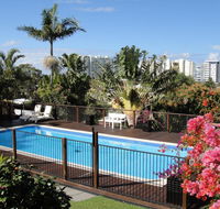 Villa with Views  Pool - Accommodation BNB