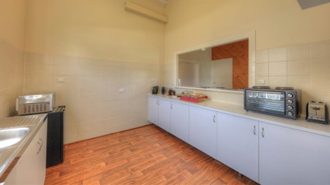 Village Stays Coldstream Gallery Apartment - Accommodation BNB 2