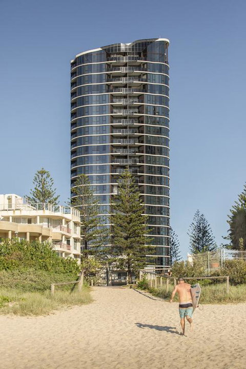 Vue Broadbeach - Accommodation BNB 3