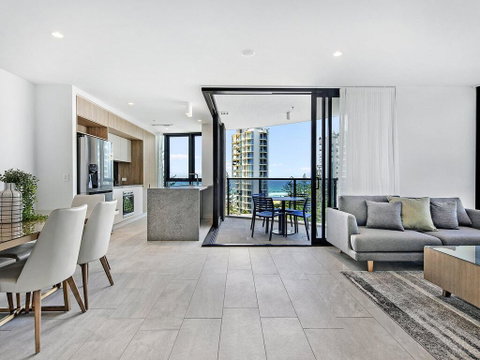 Vue Broadbeach Private 2 Bed Ocean View - Accommodation BNB 1