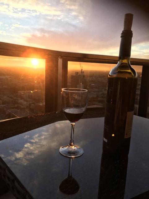 VUE Penthouse On King William - Accommodation BNB 2