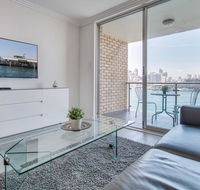 Wake up to Sydney Harbour - Accommodation BNB