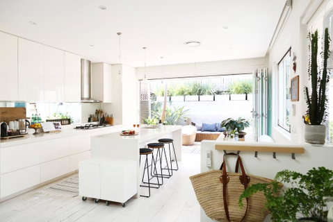Walk To Beach From This Stylish Bronte Oasis W AC, Wifi And Free Parking - Accommodation BNB 1