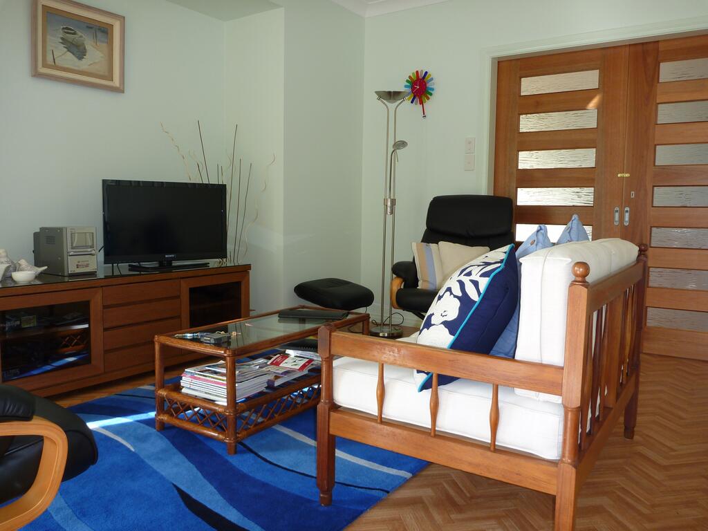 Wallabi Point NSW Accommodation BNB