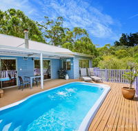 Wanjii II Pool  Spa Getaway - Accommodation BNB