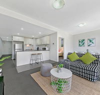 WARRICK FRAM 3 BEDS APT FREE PARKING WALK TO WESTFIELD CLOSE TO HOSPITAL NWF003 - Accommodation BNB