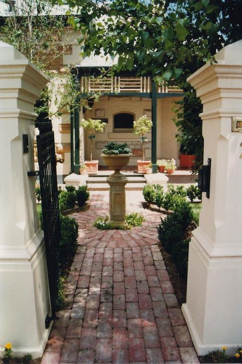 Water Bay Villa Bed & Breakfast - Accommodation BNB 3