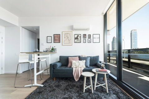 Waterfront Apt On Mel Collins Street#3 - Accommodation BNB 0