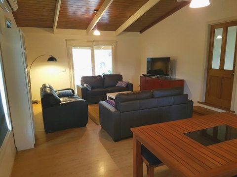 Wahroonga - Accommodation BNB 10