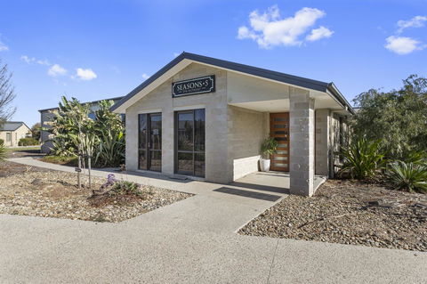 Quality Hotel Point Cook - Accommodation BNB 2