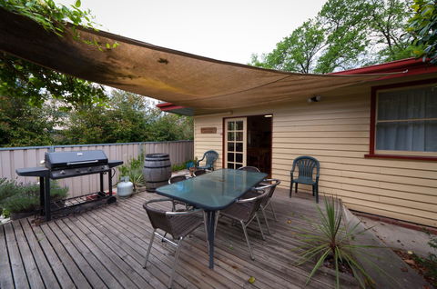 National Hotel Complex Bendigo - Accommodation BNB 7