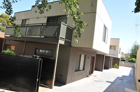 National Hotel Complex Bendigo - Accommodation BNB 13