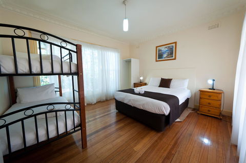 National Hotel Complex Bendigo - Accommodation BNB 39