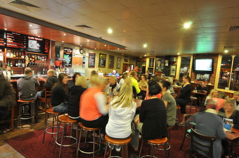 National Hotel Complex Bendigo - Accommodation BNB 15