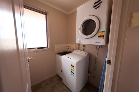 National Hotel Complex Bendigo - Accommodation BNB 38