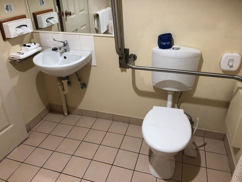 National Hotel Complex Bendigo - Accommodation BNB 5