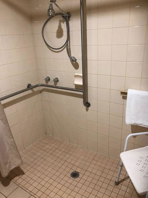 National Hotel Complex Bendigo - Accommodation BNB 4