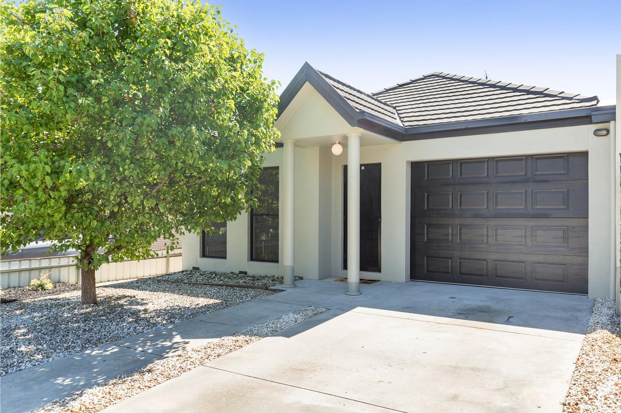 East Bendigo VIC Accommodation BNB