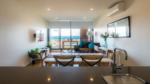 Waterfront Apt 234 Marinaquays - Accommodation BNB 0