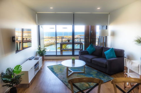 Waterfront Apt 234 Marinaquays - Accommodation BNB 2