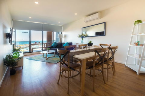 Waterfront Apt 234 Marinaquays - Accommodation BNB 17