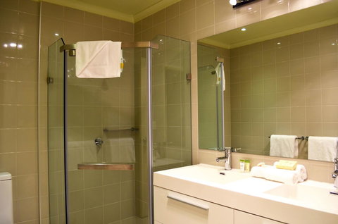 Buckingham Apartments - Accommodation BNB 14
