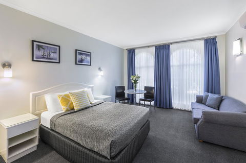 Cathedral Motor Inn - Accommodation BNB 0