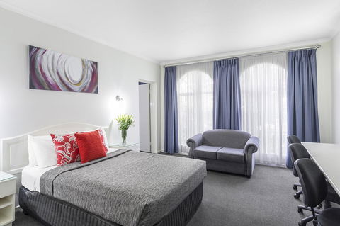 Cathedral Motor Inn - Accommodation BNB 12