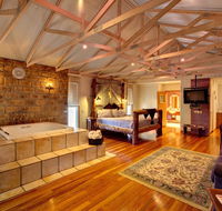Ditto Daddy's - Accommodation BNB