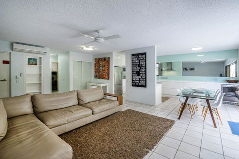 Sunseeker Holiday Apartments - Accommodation BNB 33