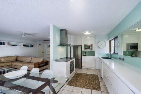 Sunseeker Holiday Apartments - Accommodation BNB 38