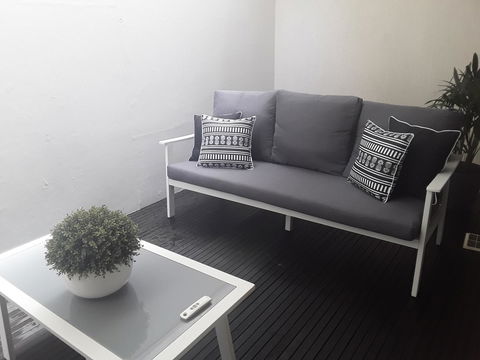 Sunseeker Holiday Apartments - Accommodation BNB 11