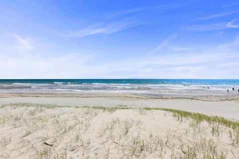 Coloured Sands - Rainbow Beach Resort - 5 Mins To Beach - Accommodation BNB 24