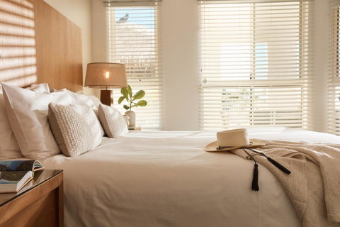 Sea Change Beachfront Apartments - Accommodation BNB 6