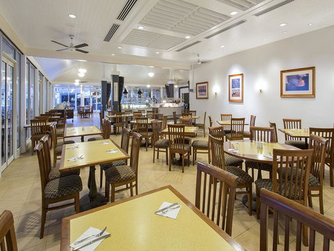 Hotel Grand Chancellor Palm Cove - Accommodation BNB 37