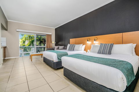Hotel Grand Chancellor Palm Cove - Accommodation BNB 6